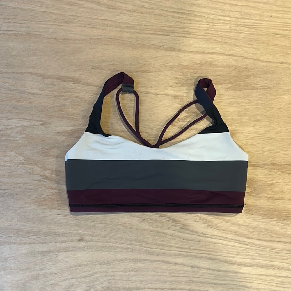 Lululemon free to be bra pow stripe angle wing plum